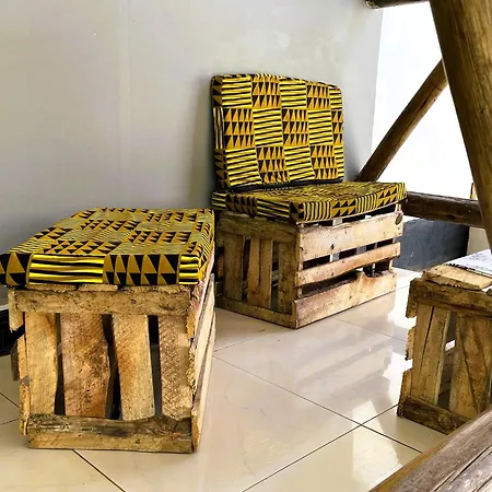 Home Feeling Neneu Lodge Moshi Exterior photo